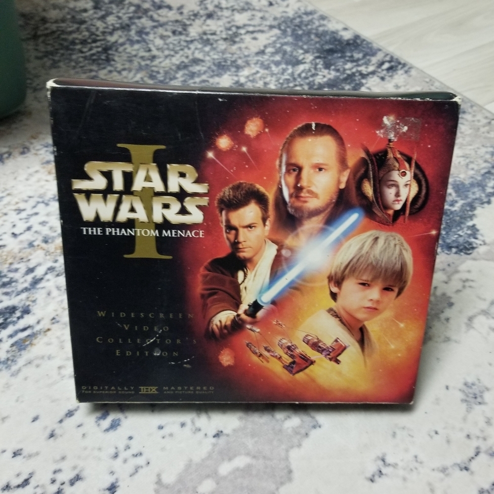 Star Wars 1 " The Phantom Menace " Video Collectors Edition VHS Movie + Extras